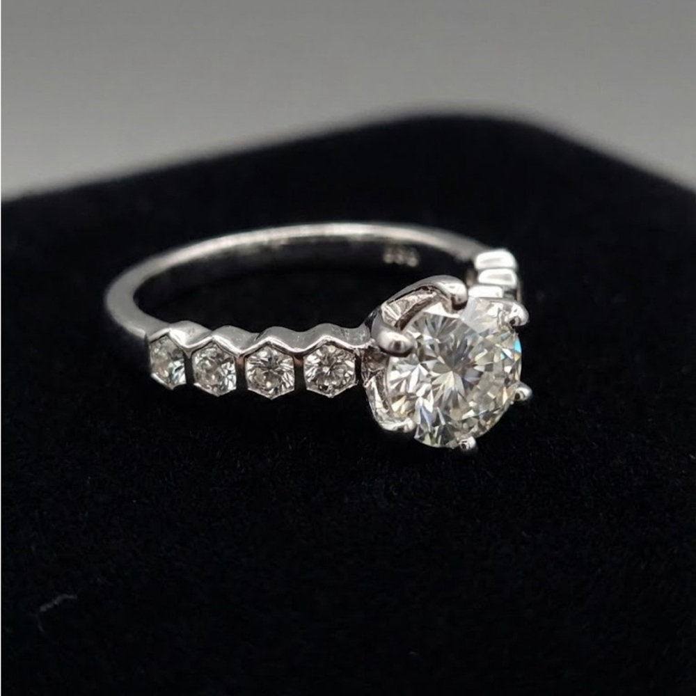 Elegant Silver Moissanite  Diamond Ring